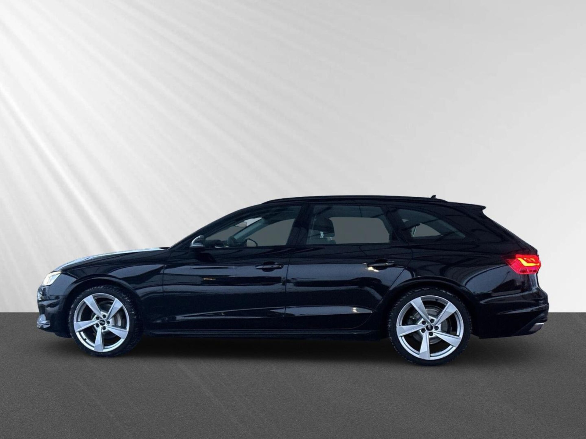 Audi A4 Avant Advanced