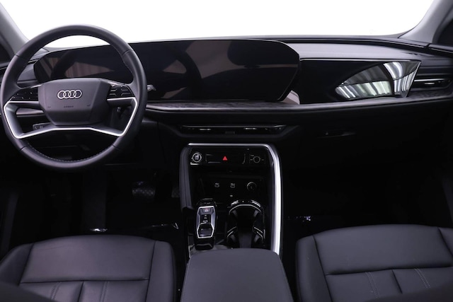 2025 Audi Q5 Premium - Photo 8