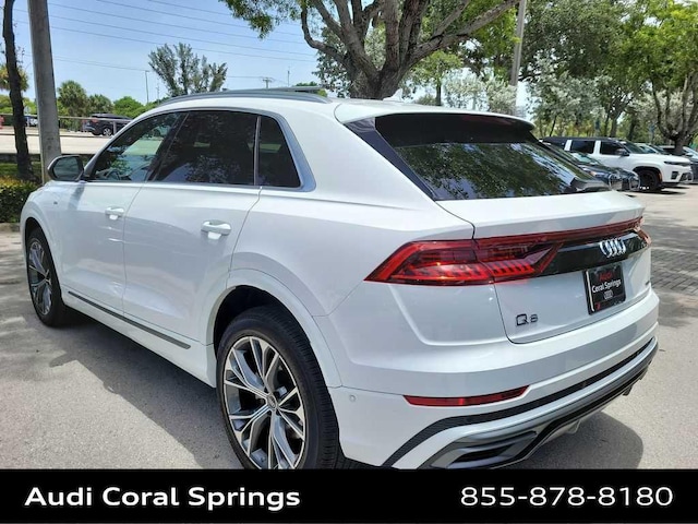 2023 Audi Q8