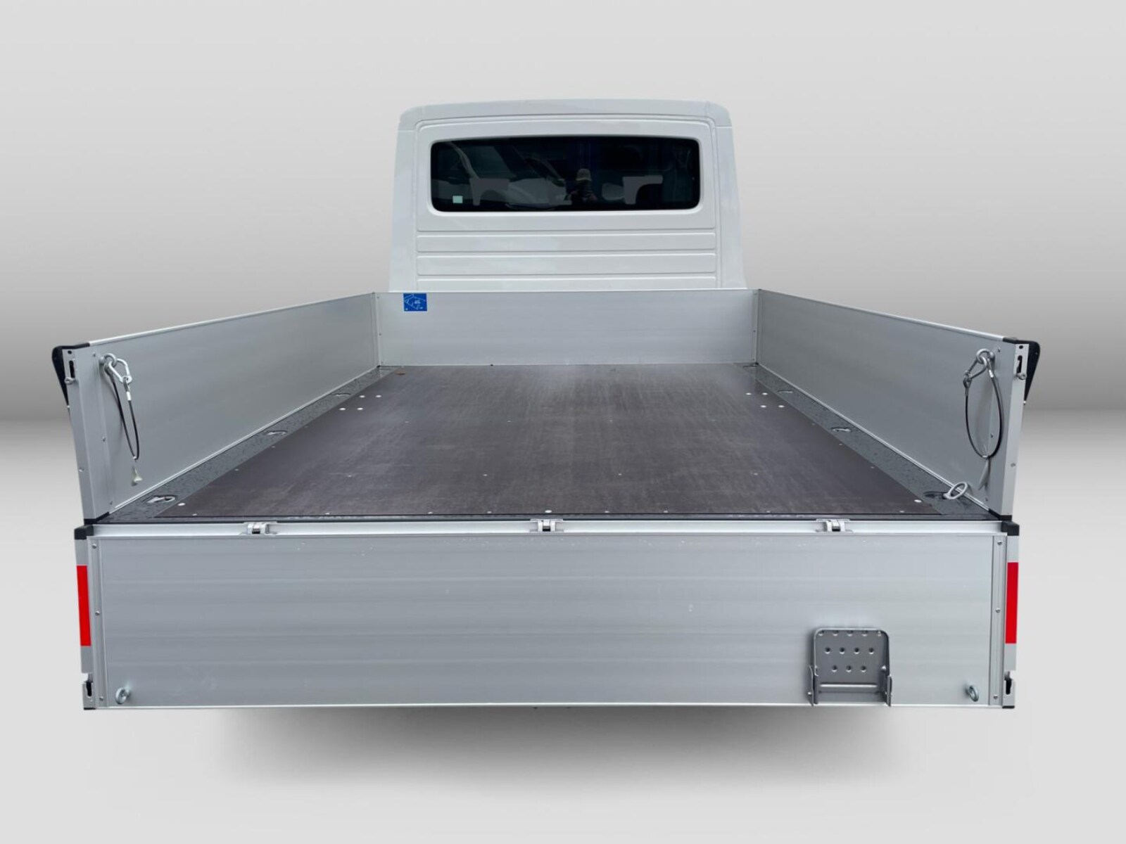 Volkswagen Crafter Doppelkabine mittlerer Radstand – Bild 11