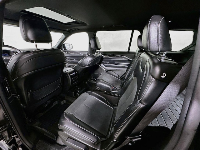 2022 Jeep Grand Cherokee L