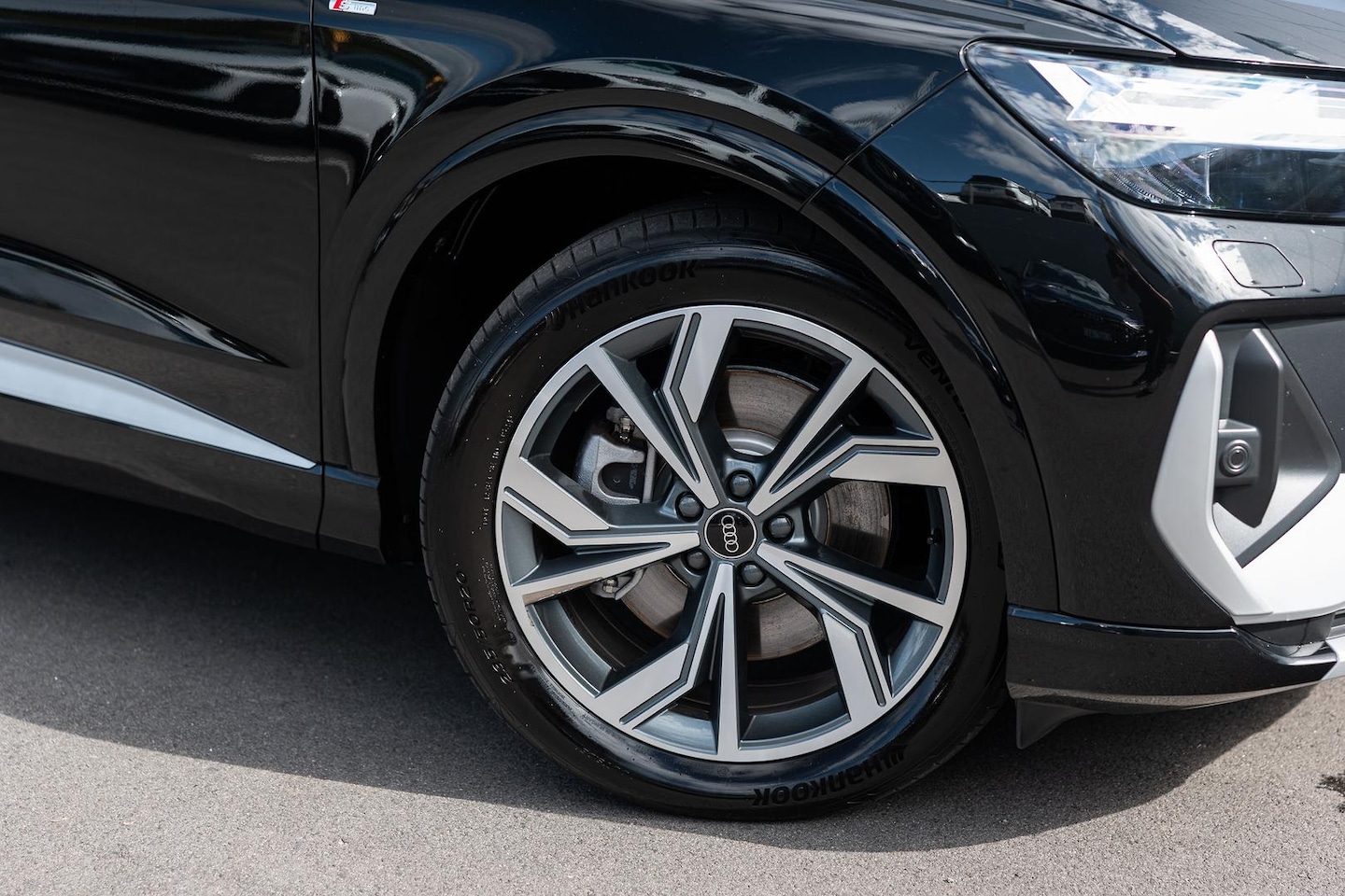 Image about Audi Q4 Sportback e-tron 45 e-tron