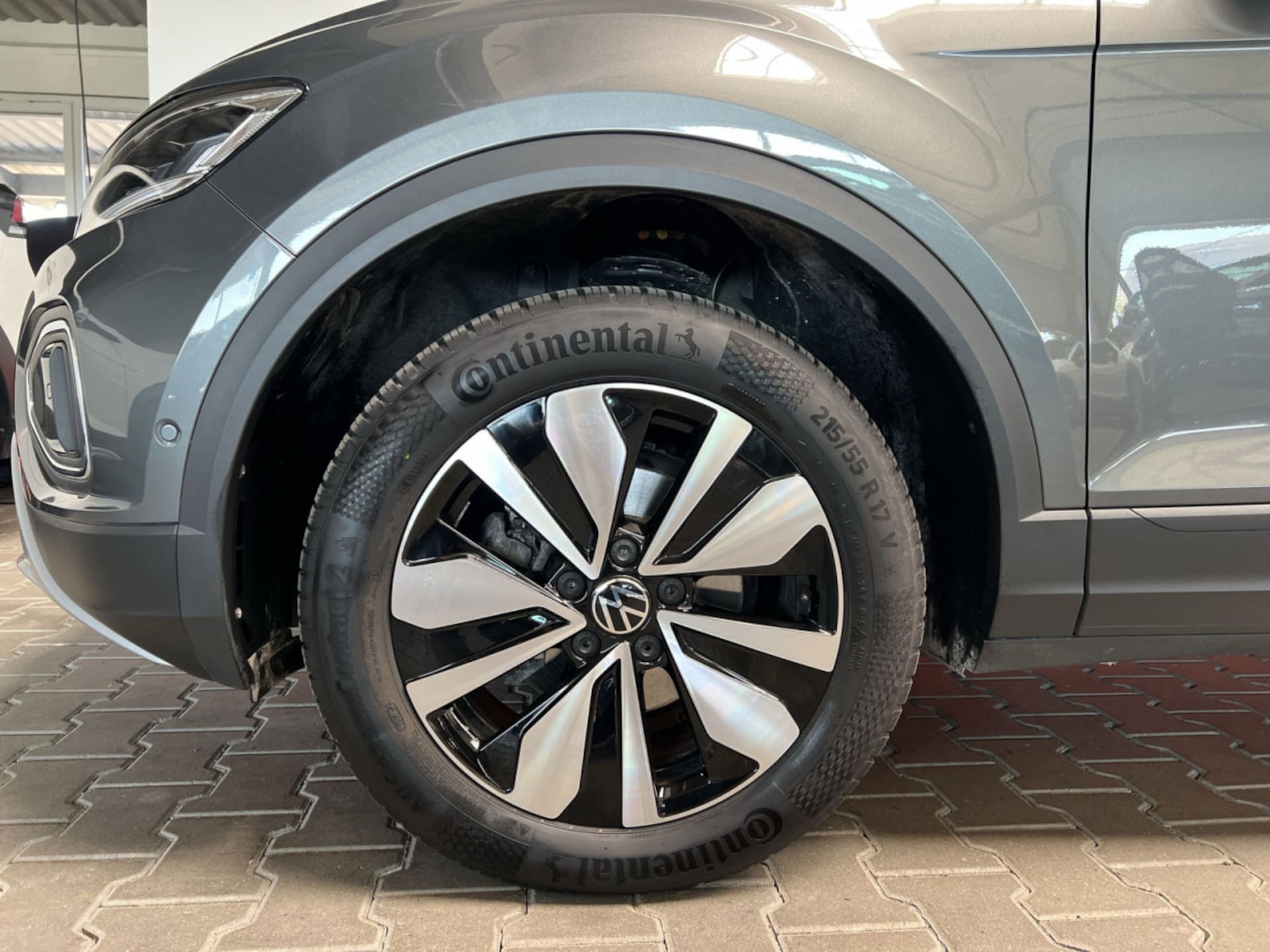 Volkswagen T-Roc Life