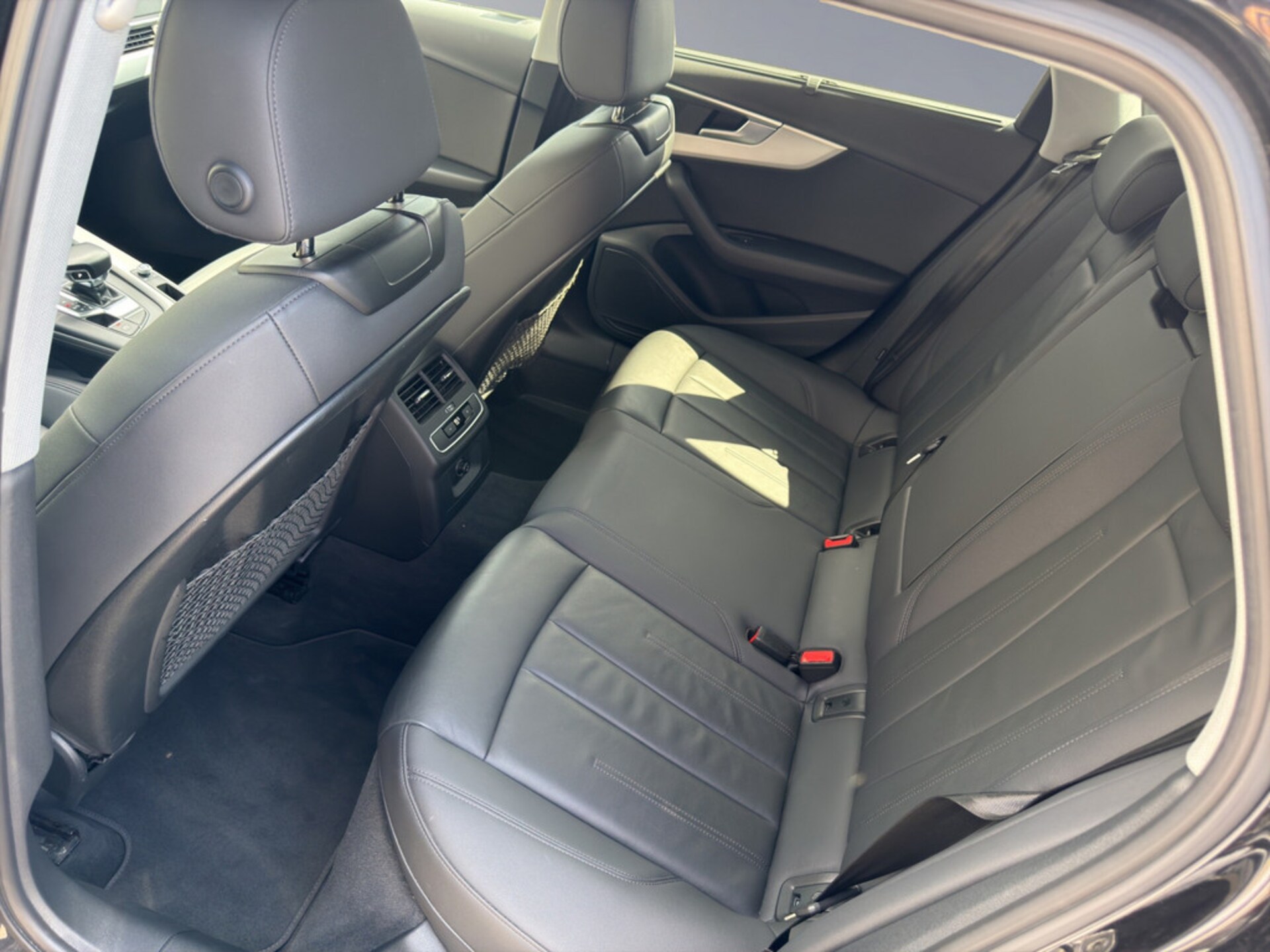 Audi A4 Avant Advanced
