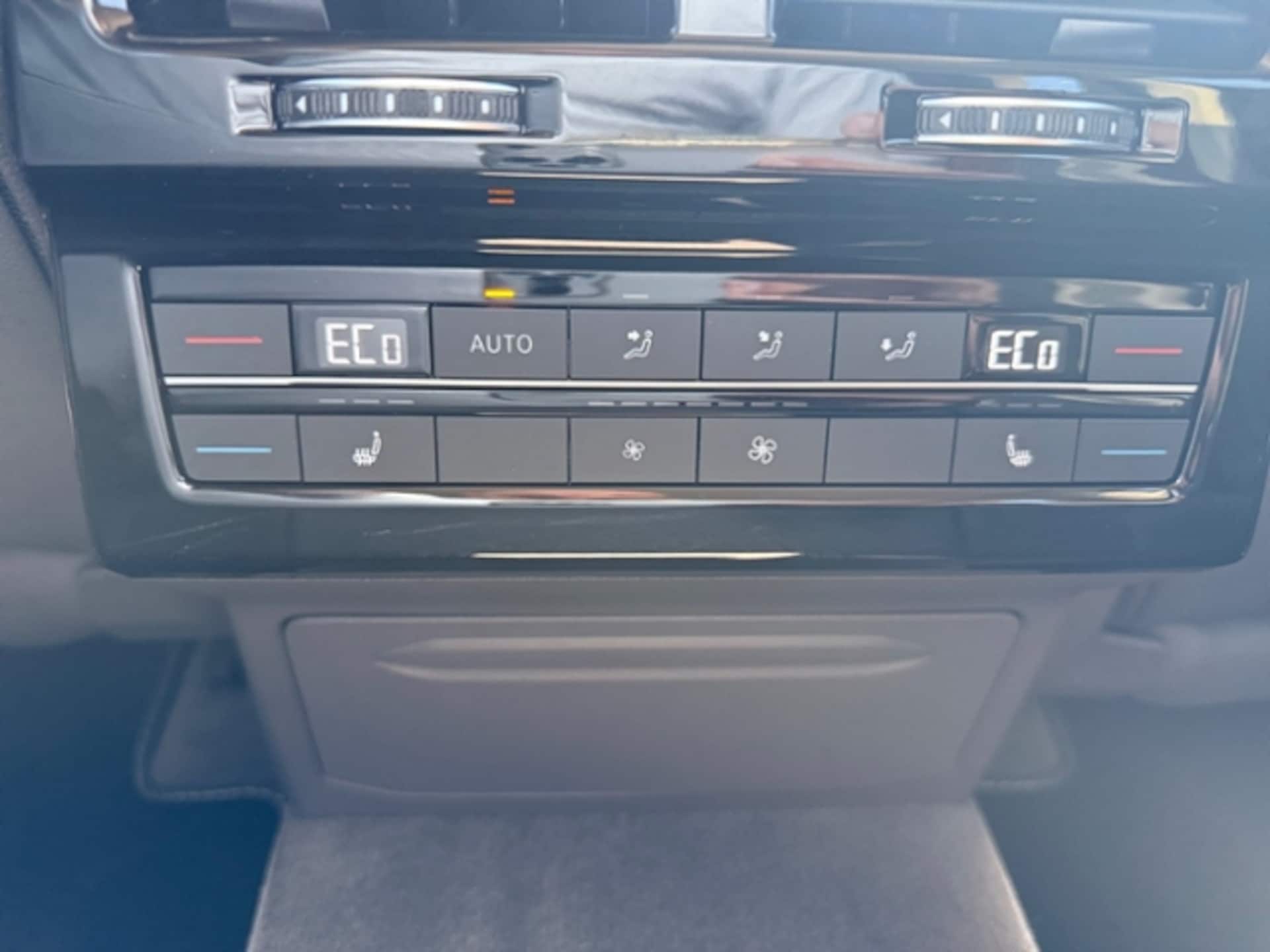 Volkswagen Touareg Atmosphere