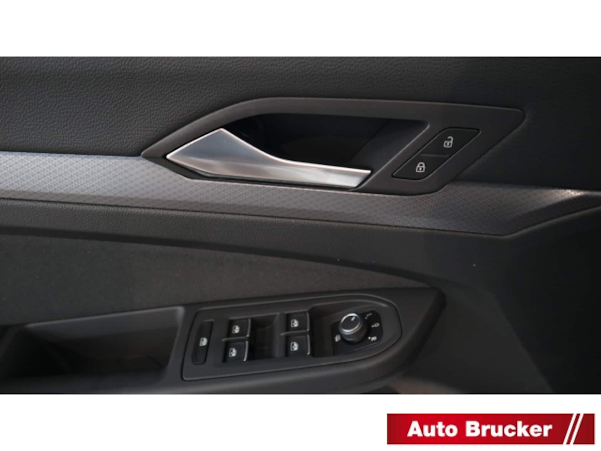 Volkswagen Golf Active