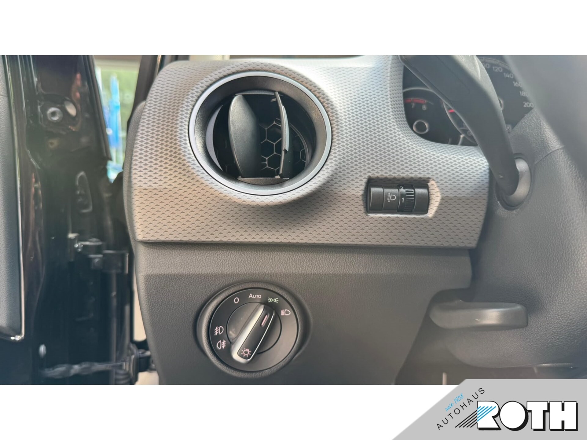 Volkswagen up! ACTIVE