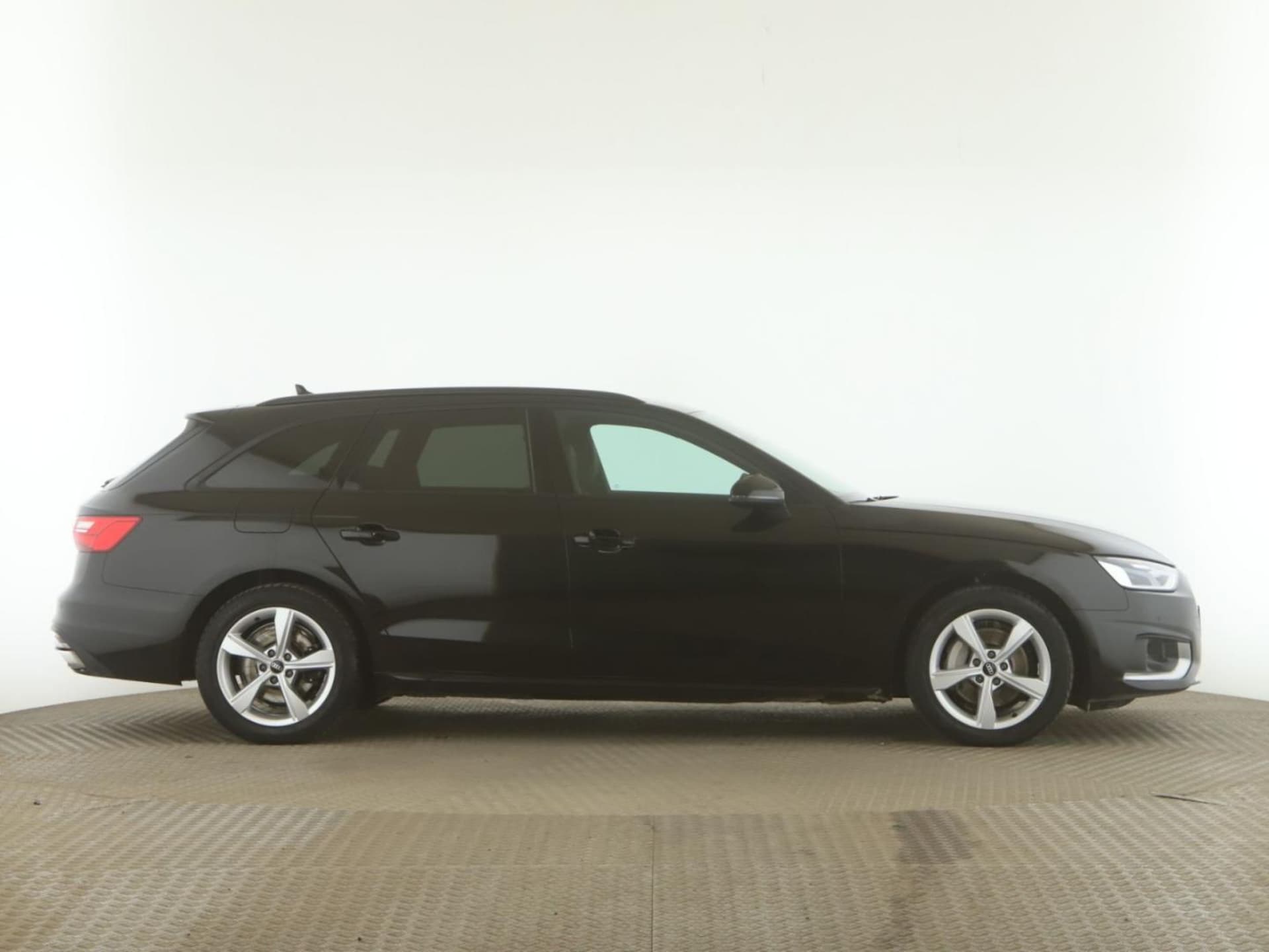 Audi A4 Avant Advanced