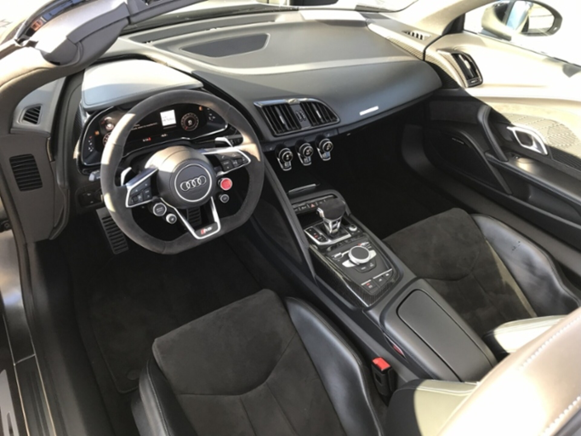 Audi R8 Spyder V10 performance quattro