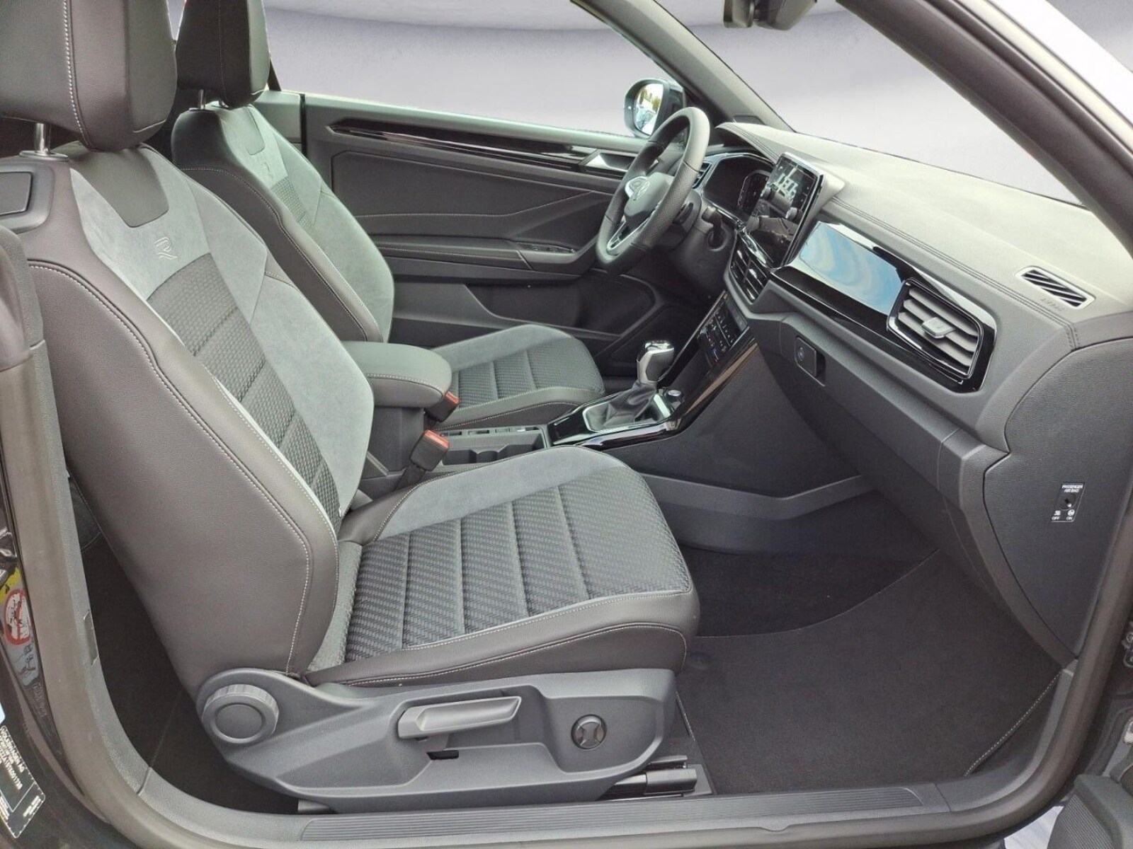 Volkswagen T-Roc Cabriolet – Bild 8