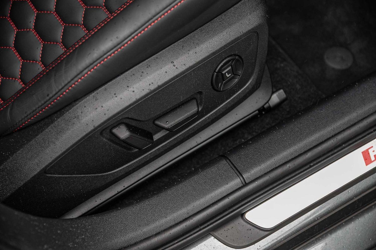 Image about Audi RS 3 Sportback TFSI quattro S tronic