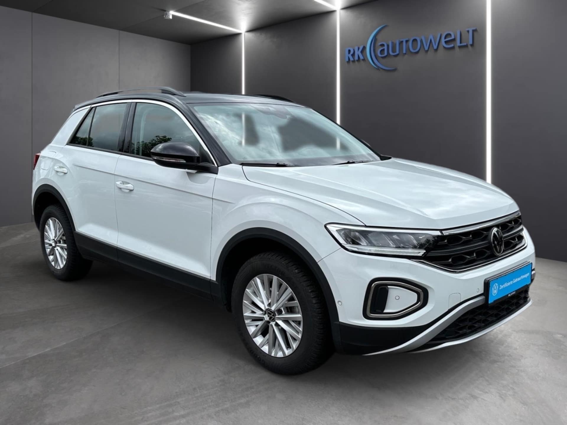 Volkswagen T-Roc Life