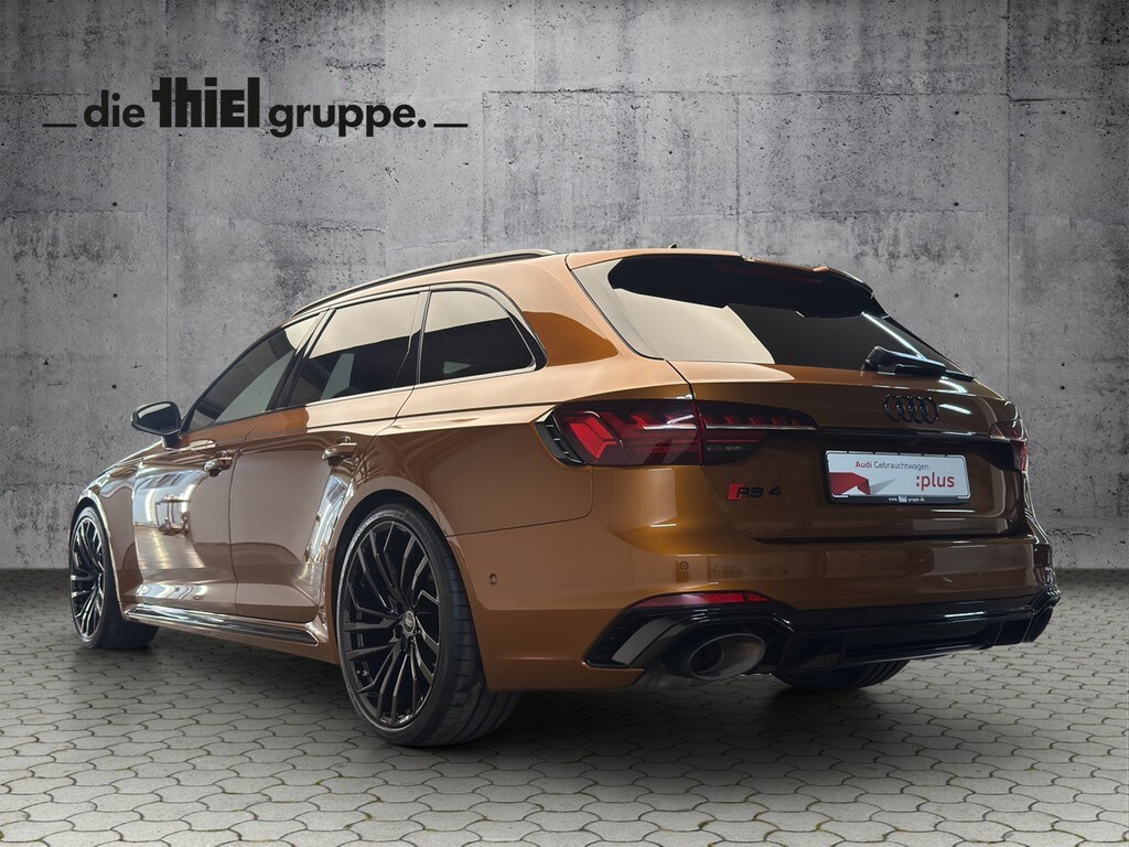 Image about Audi RS 4 Avant TFSI quattro tiptronic