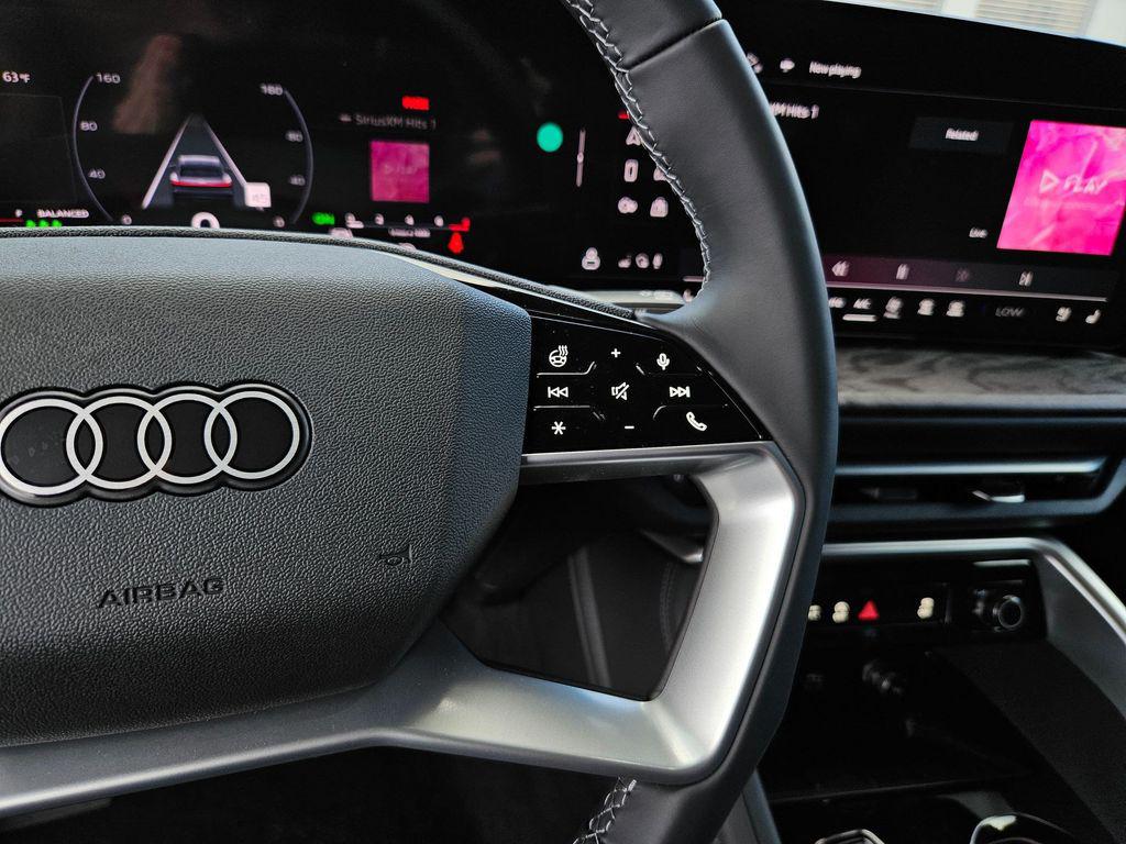 2025 Audi Q5 Premium Plus - Photo 12