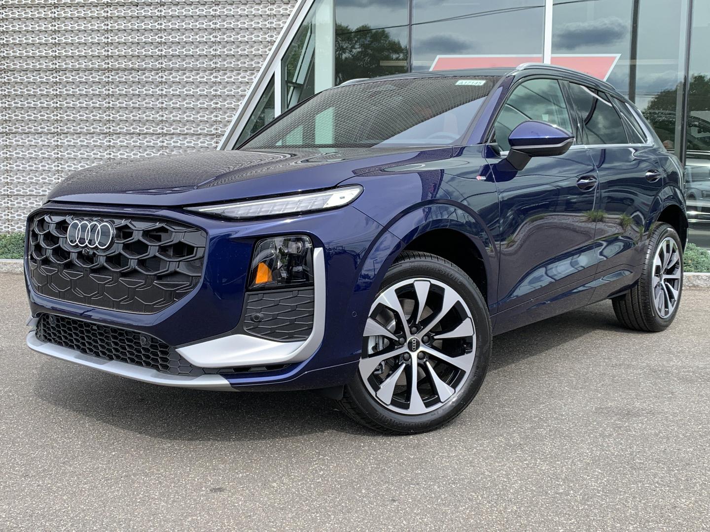 2026 Audi Q3 S line quattro's photo