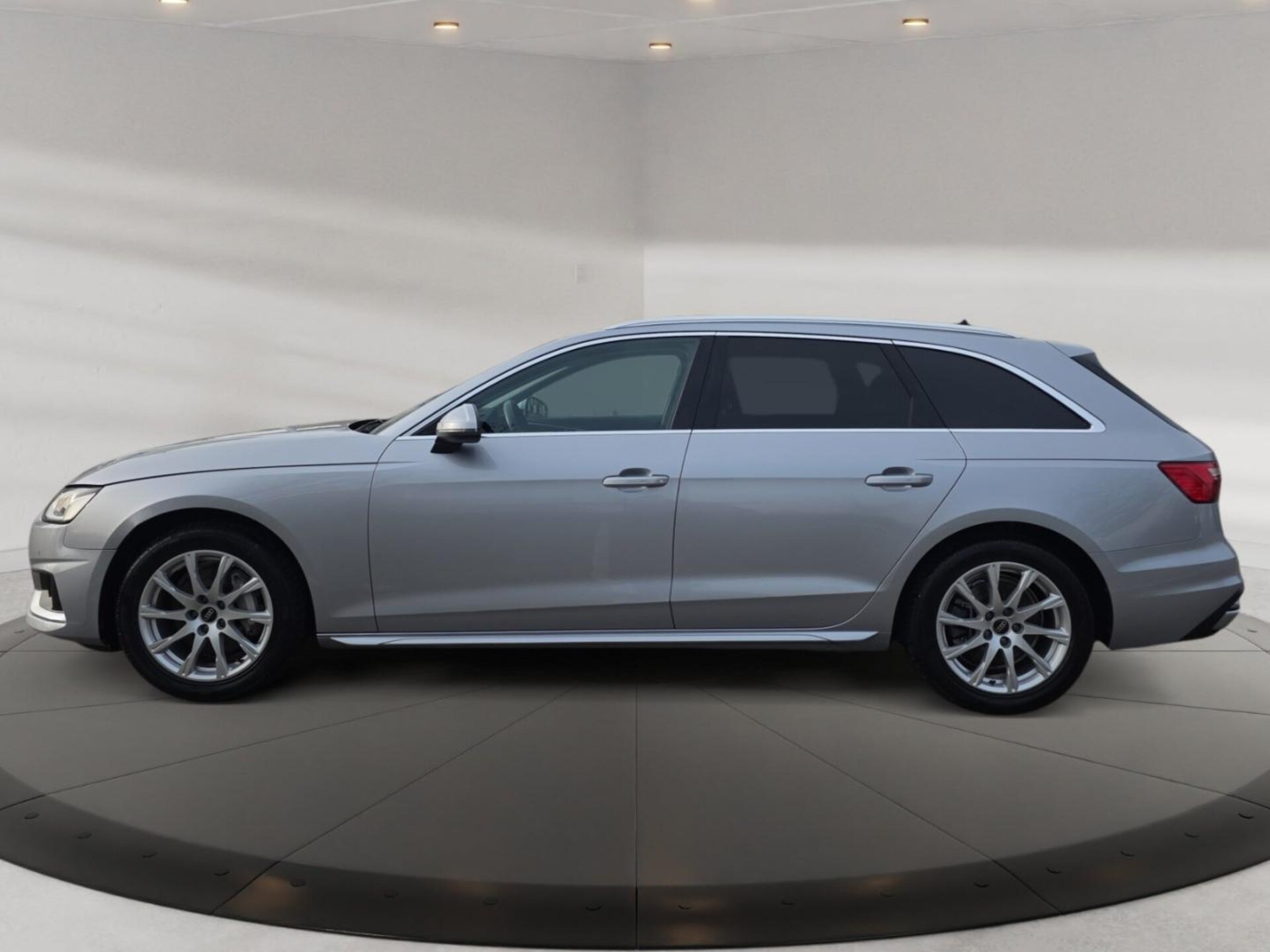 Audi A4 Avant Advanced