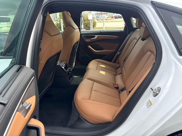 2026 Audi A6 Premium Plus - Photo 17