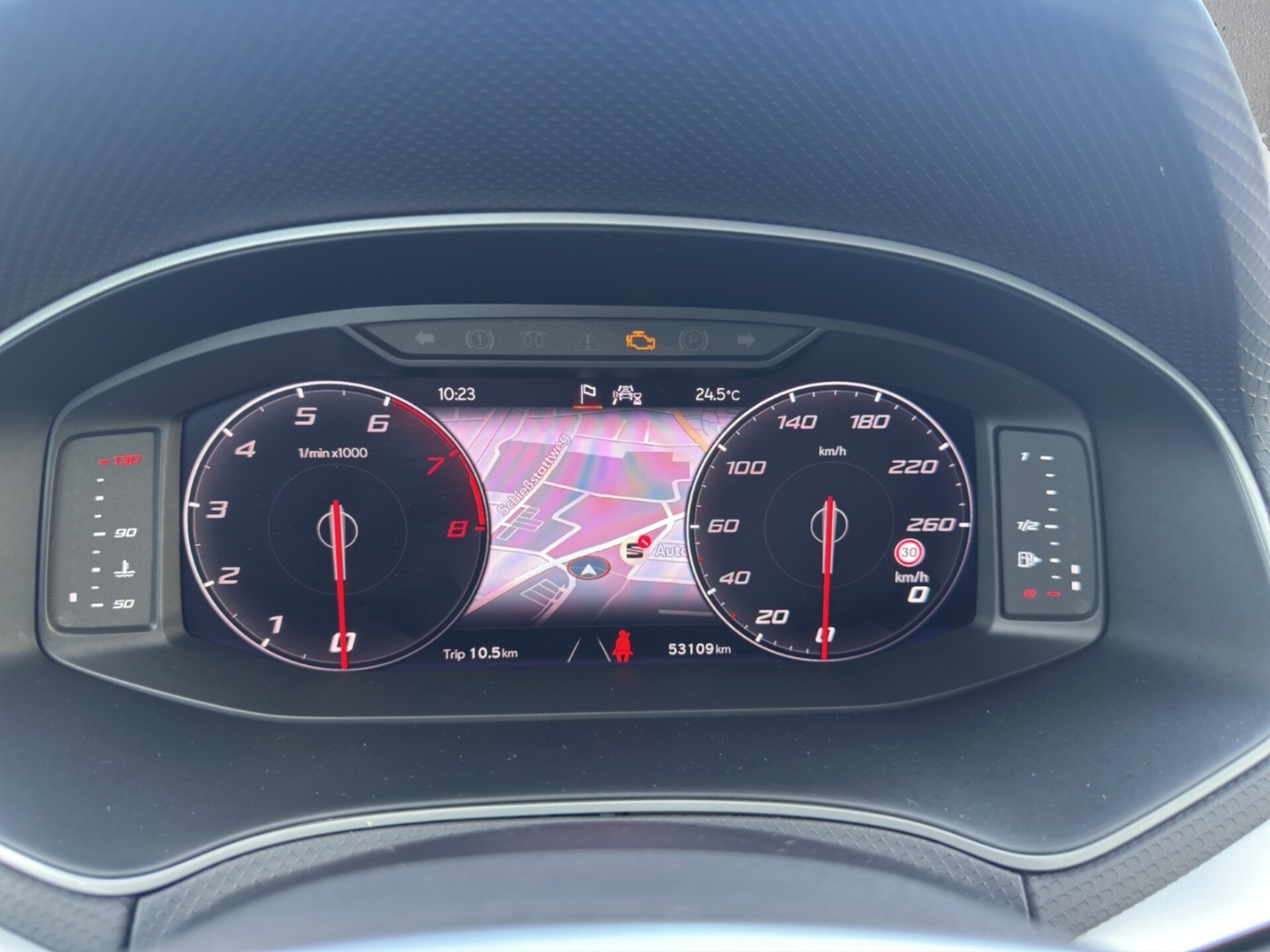 SEAT Arona FR