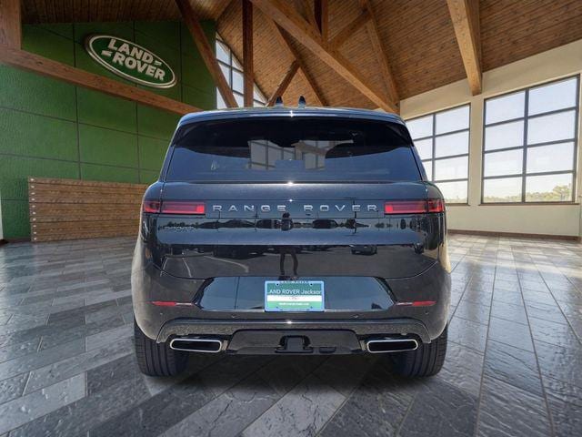 2025 Land Rover Range Rover Sport