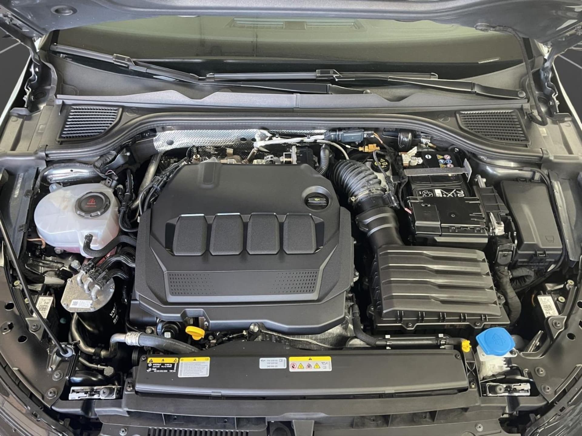 Volkswagen Golf Variant R-Line