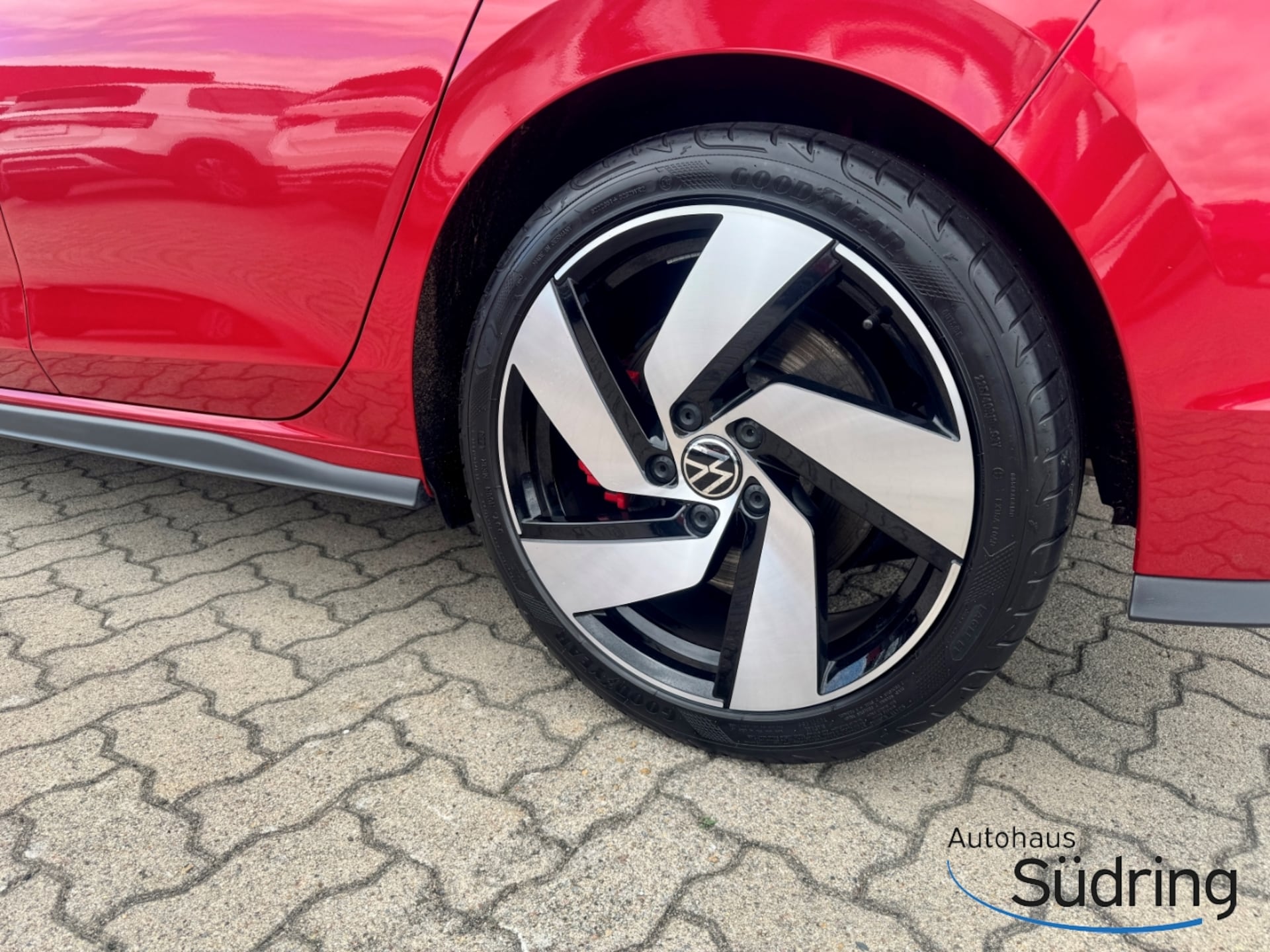Volkswagen Golf GTI
