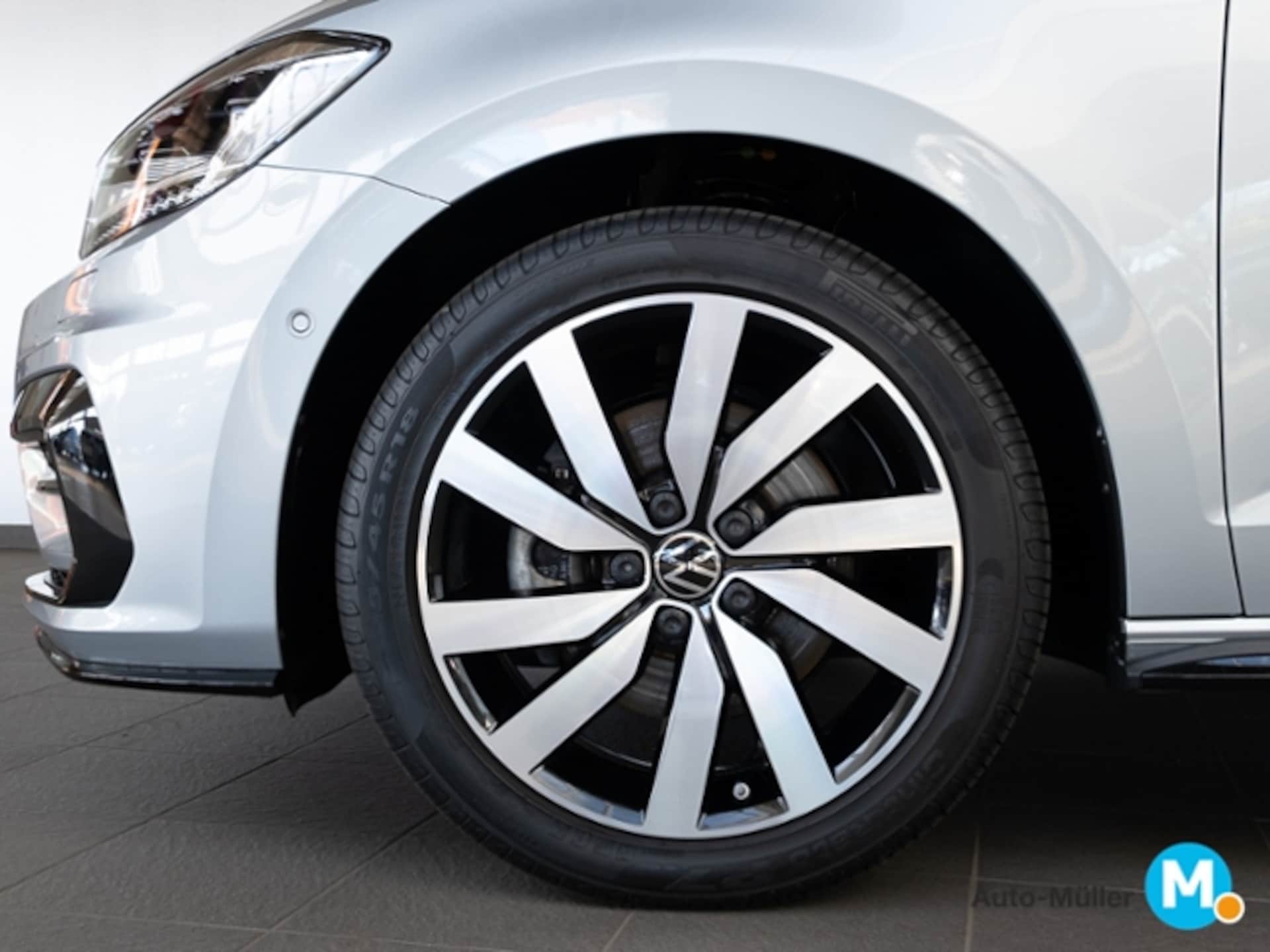 Volkswagen Touran R-Line