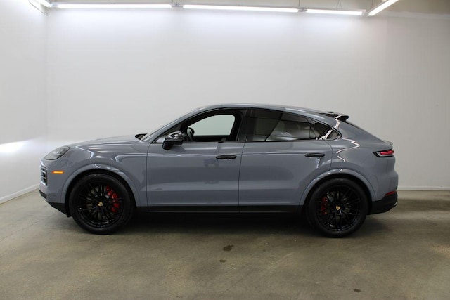 2025 Porsche Cayenne Coupé