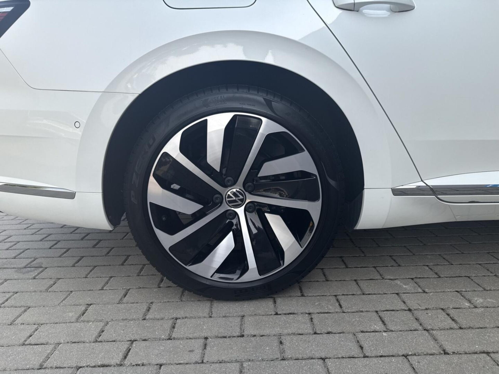 Volkswagen Arteon Shooting Brake R-Line