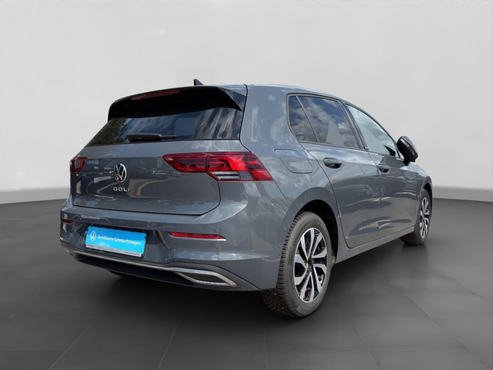 Volkswagen Golf Active