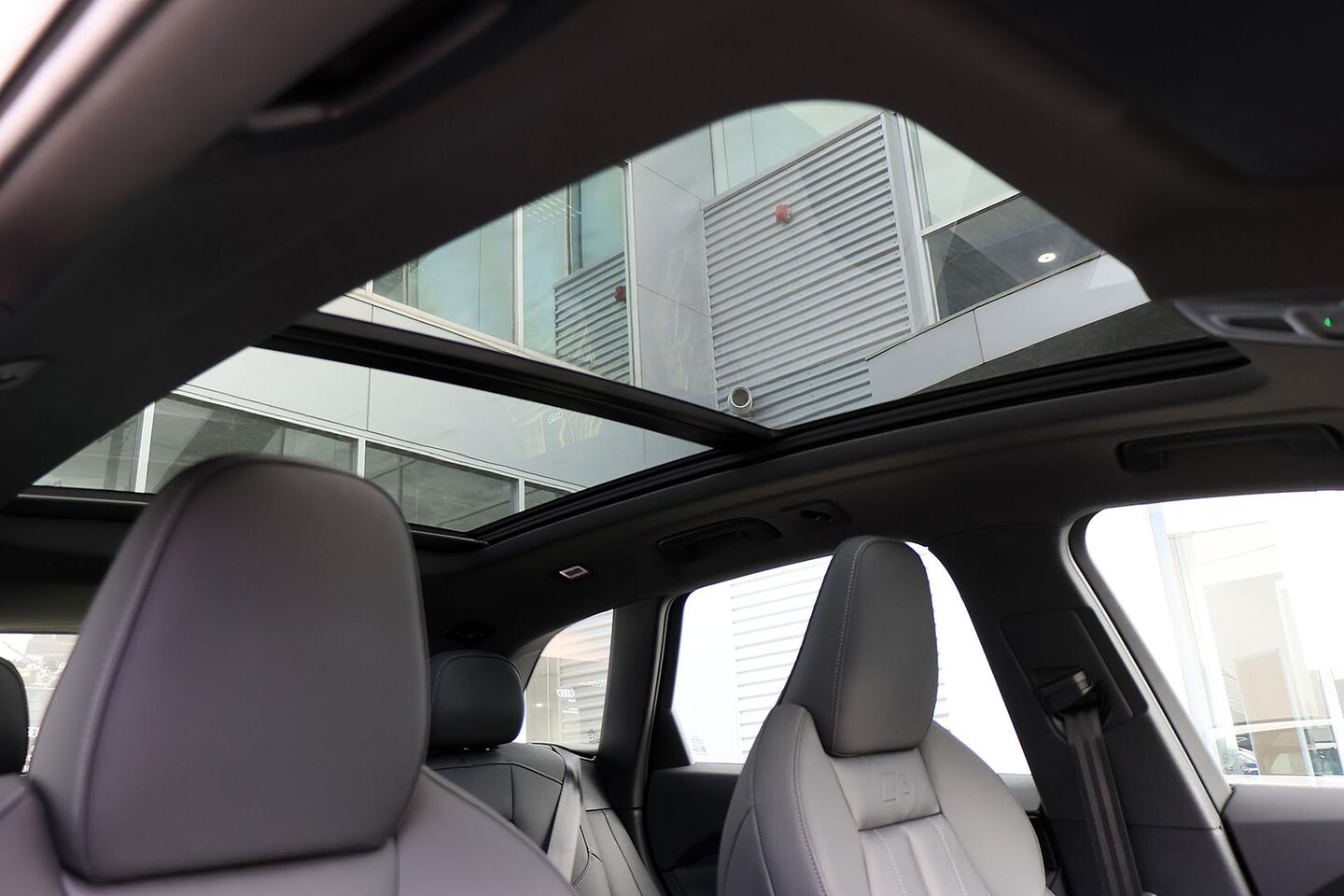 Image about Audi Q5 SUV TDI quattro 150 kW sport