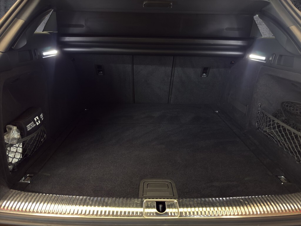 Image about Audi RS 4 Avant TFSI quattro tiptronic