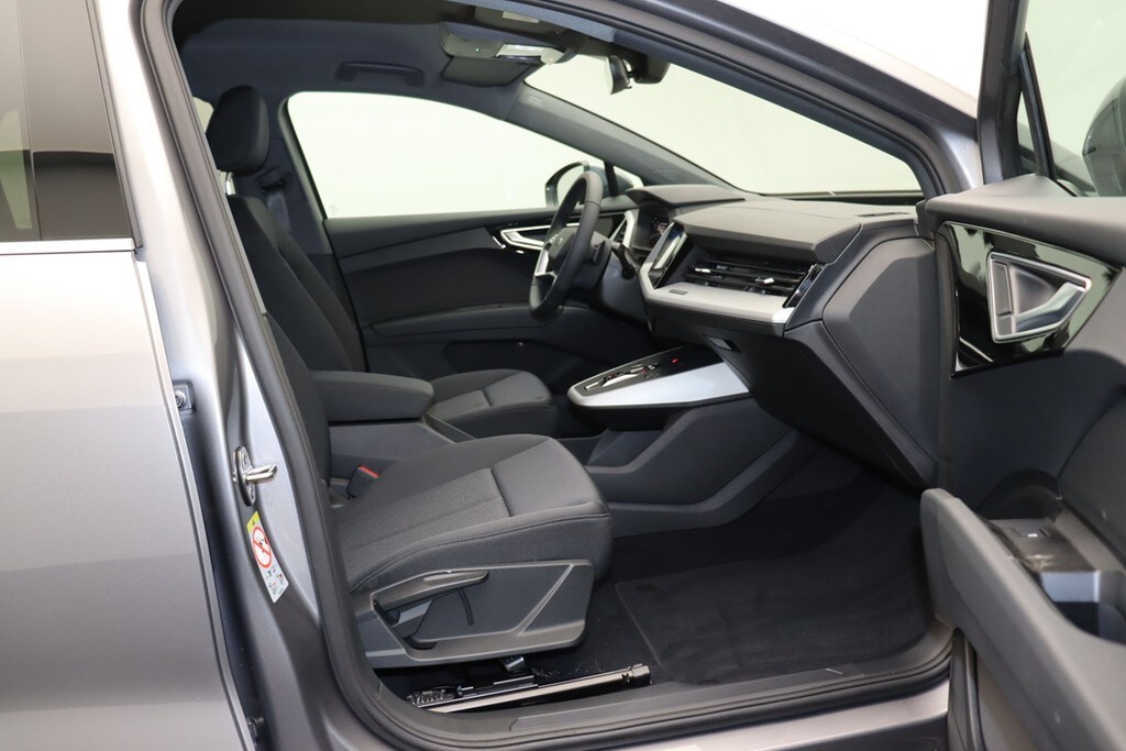 Image about Audi Q4 e-tron 40 e-tron
