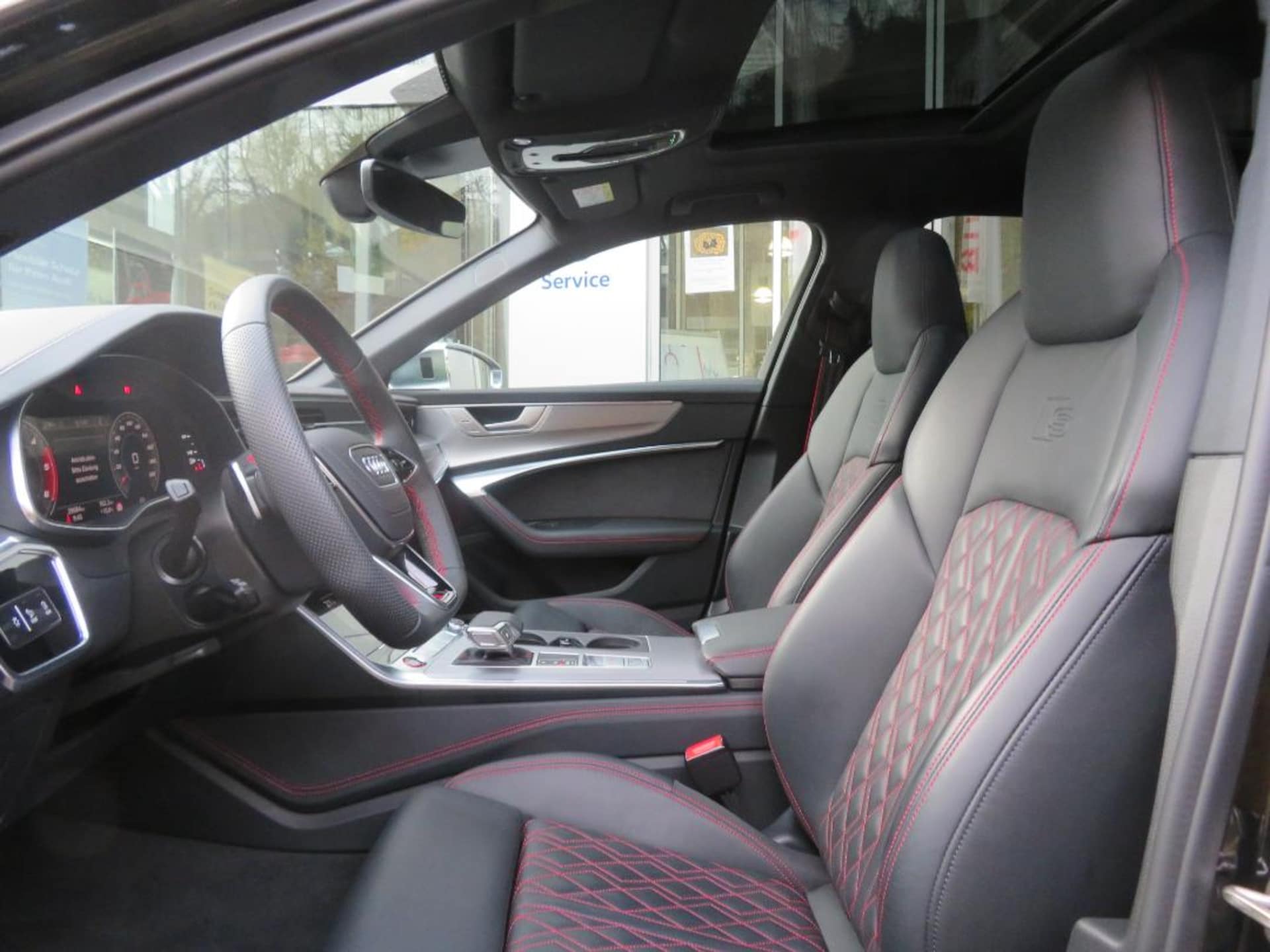 Audi S6 Avant