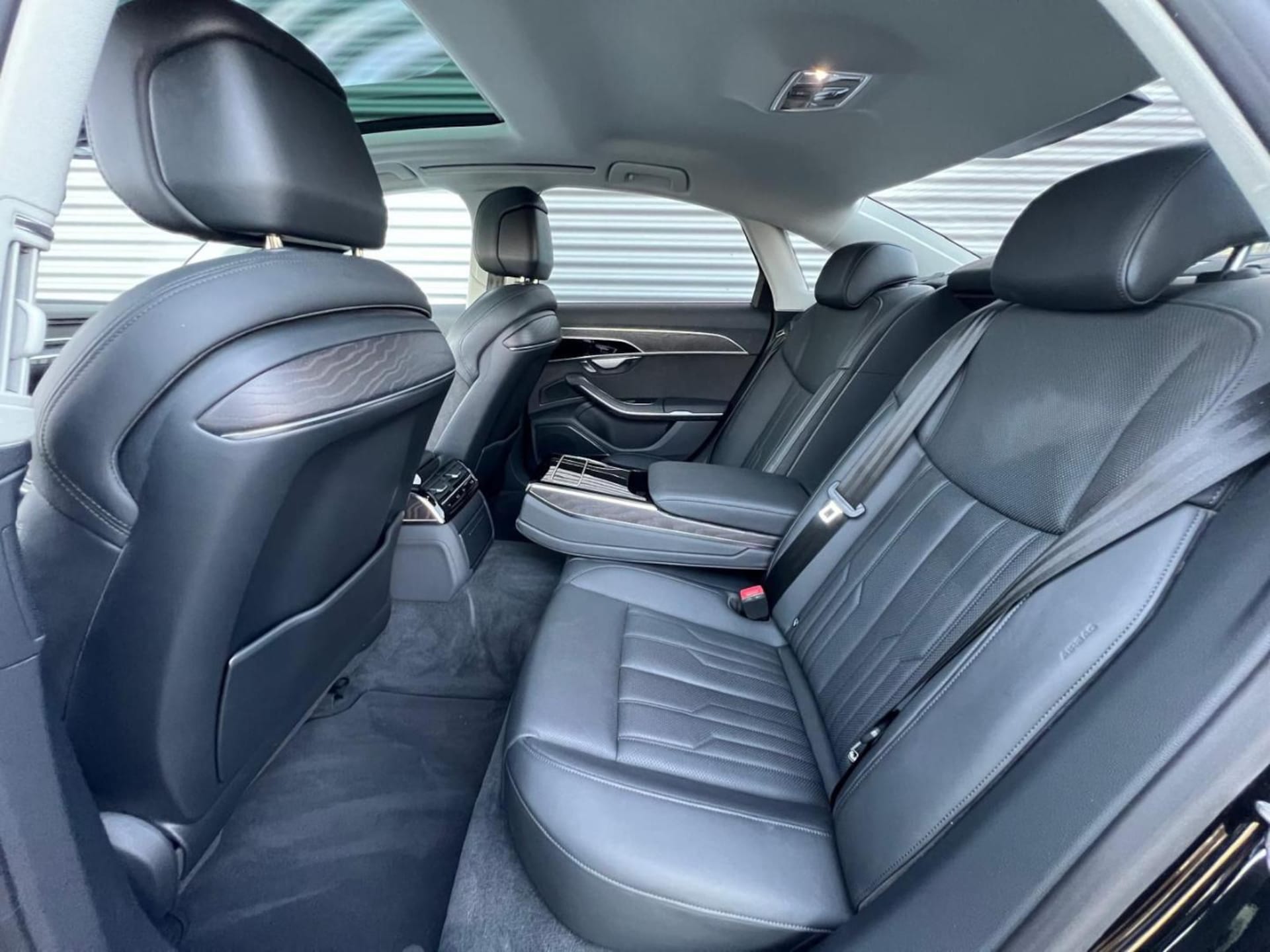 Audi A8 TFSI e
