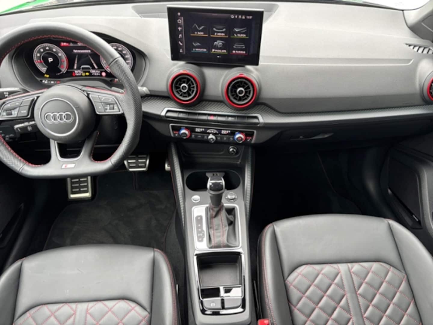 Bild über Audi Q2 S line 35 TFSI S tronic - für weitere Informationen kontaktieren Sie den Audi Partner