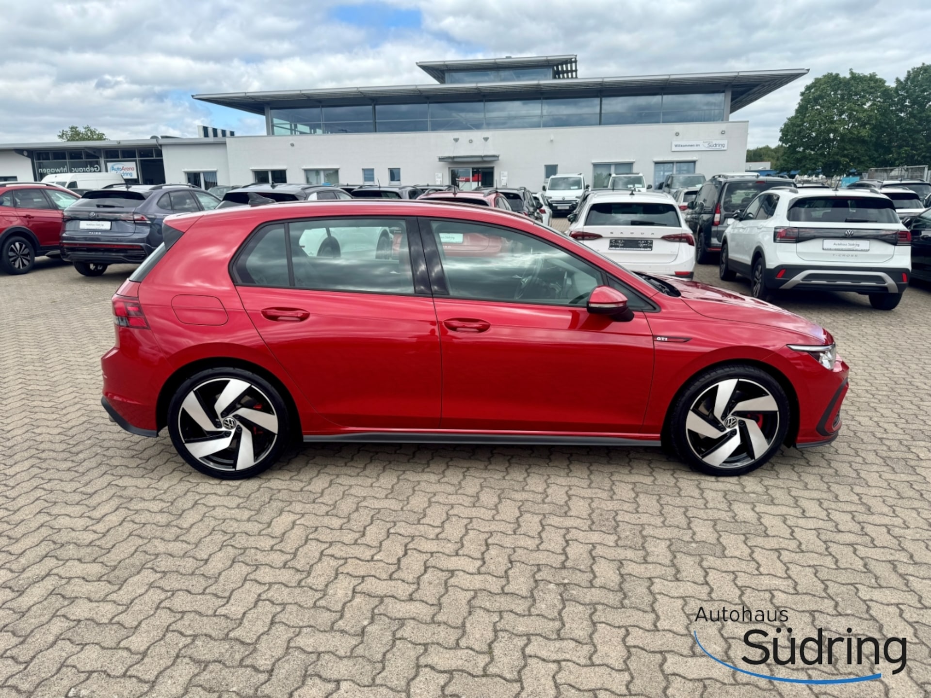 Volkswagen Golf GTI