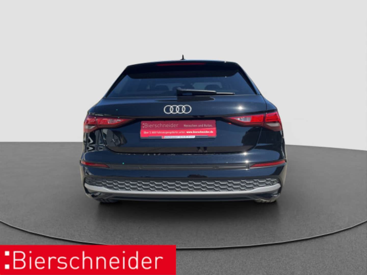 Bild über Audi A3 Sportback 30 TFSI Schaltgetriebe - für weitere Informationen kontaktieren Sie den Audi Partner
