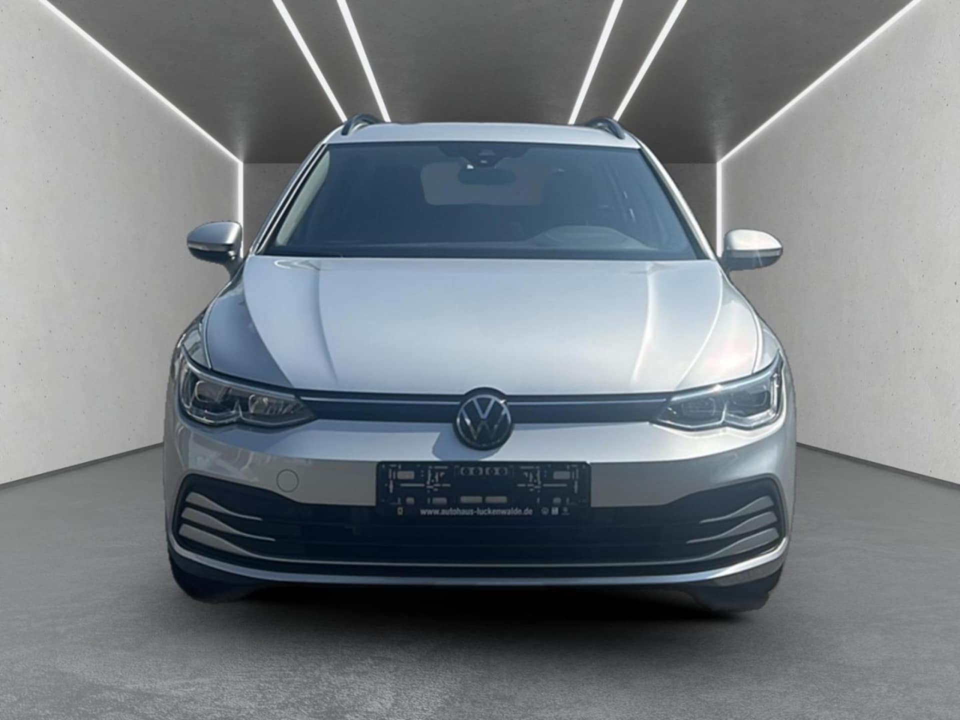 Volkswagen Golf Variant Life