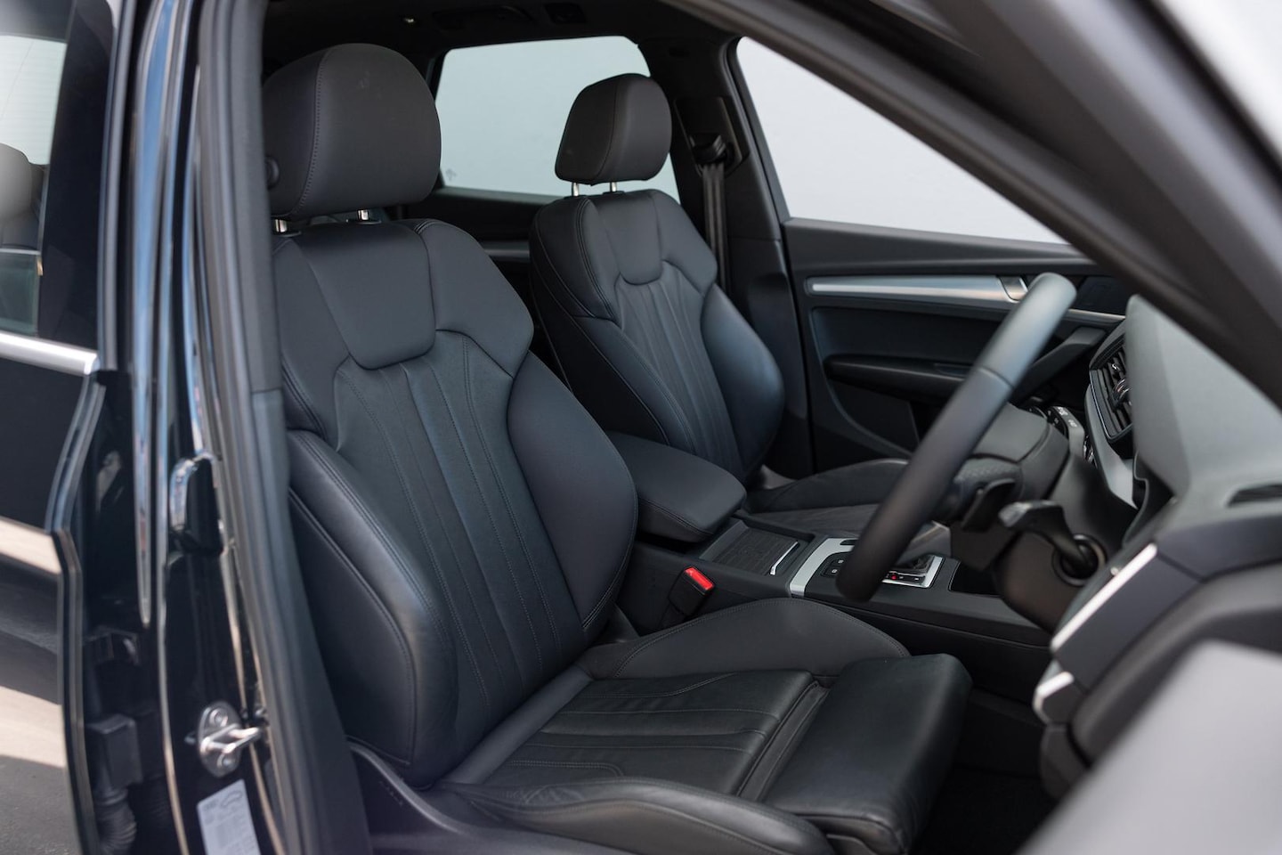Image about Audi Q5 Sport 40 TDI quattro S tronic