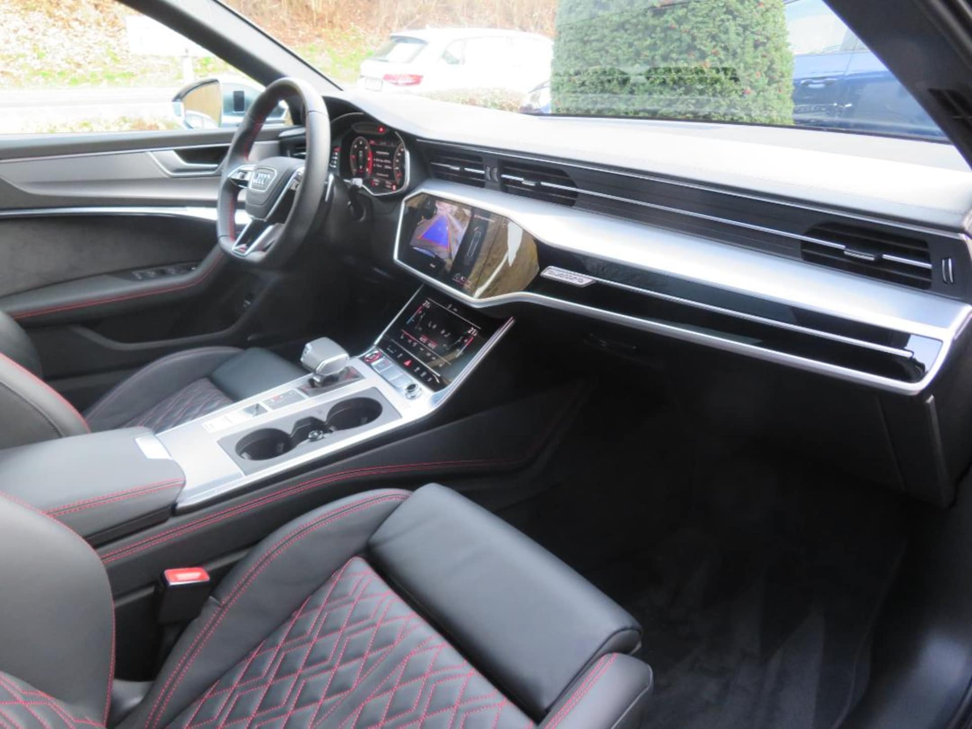 Audi S6 Avant