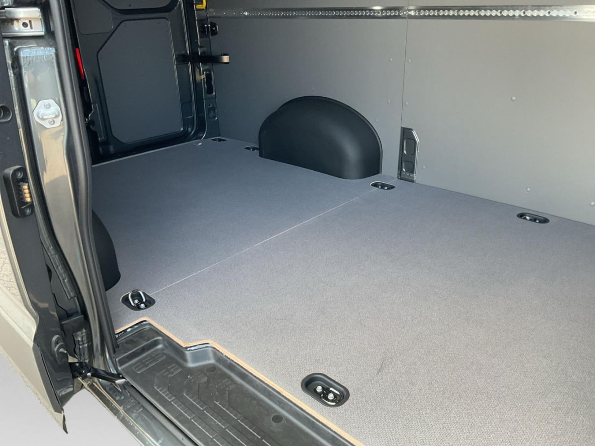 Volkswagen Crafter Kasten mittlerer Radstand