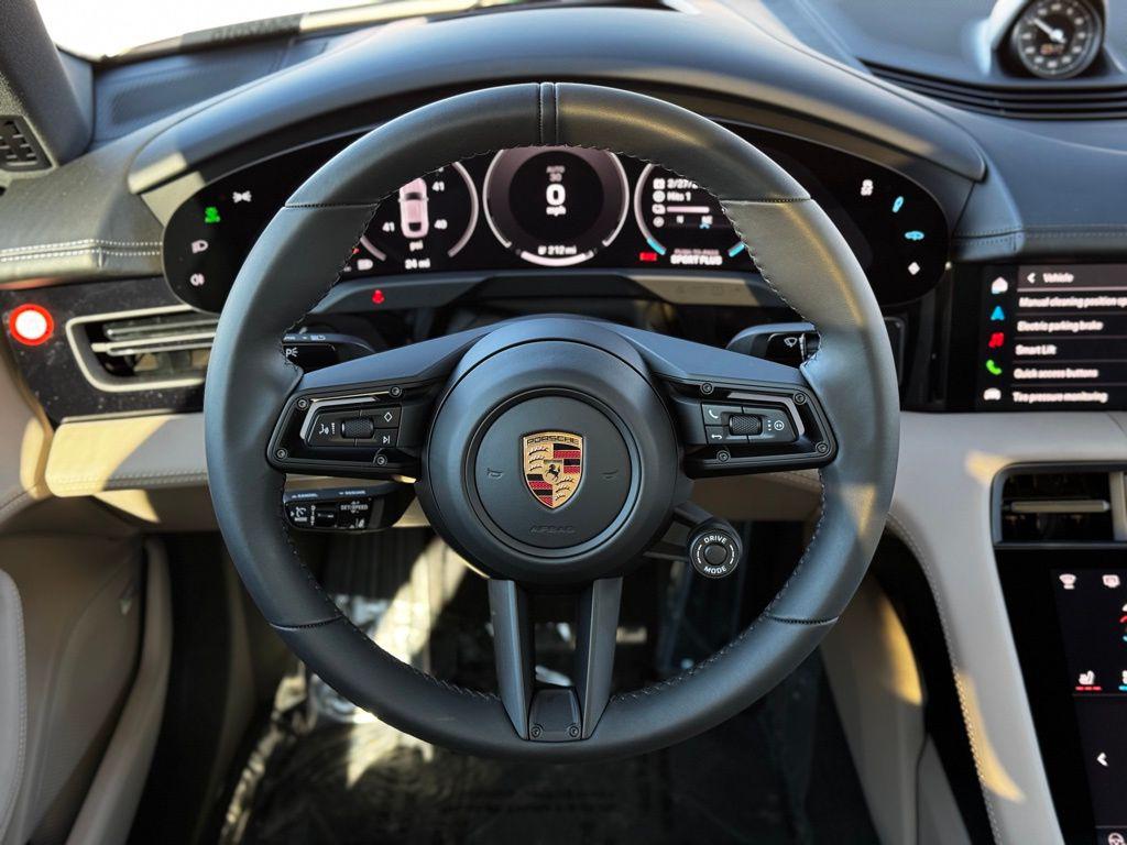 2025 Porsche Taycan S - Photo 31