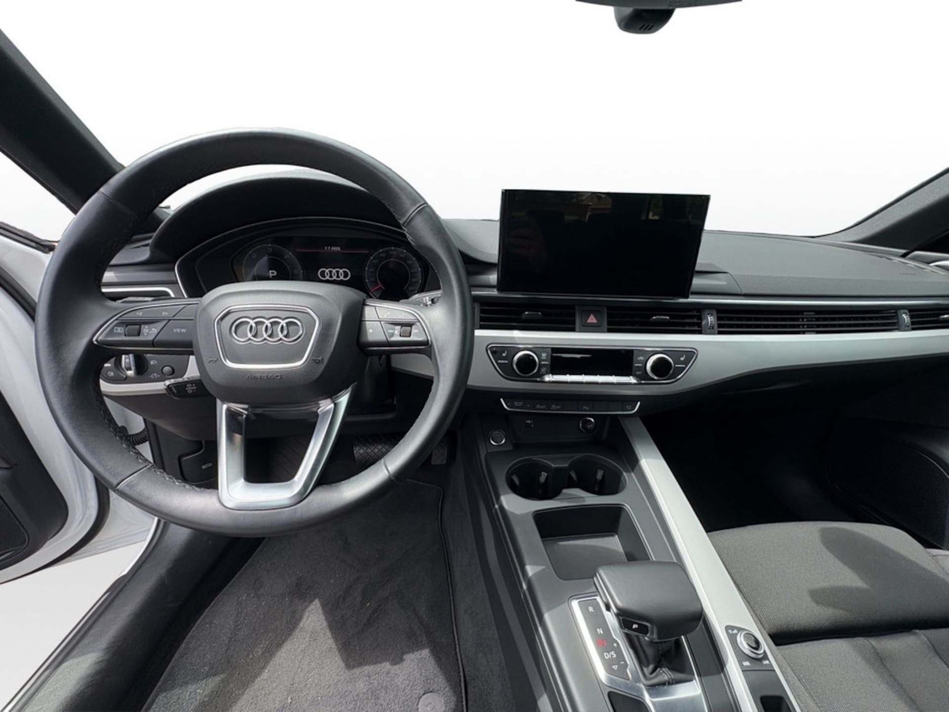 Audi A4 Avant S line