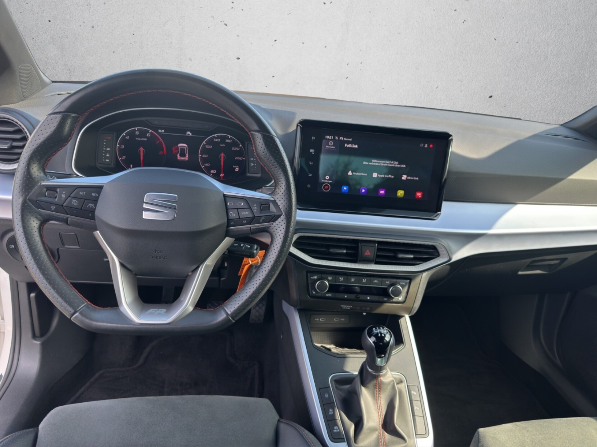 SEAT Arona FR