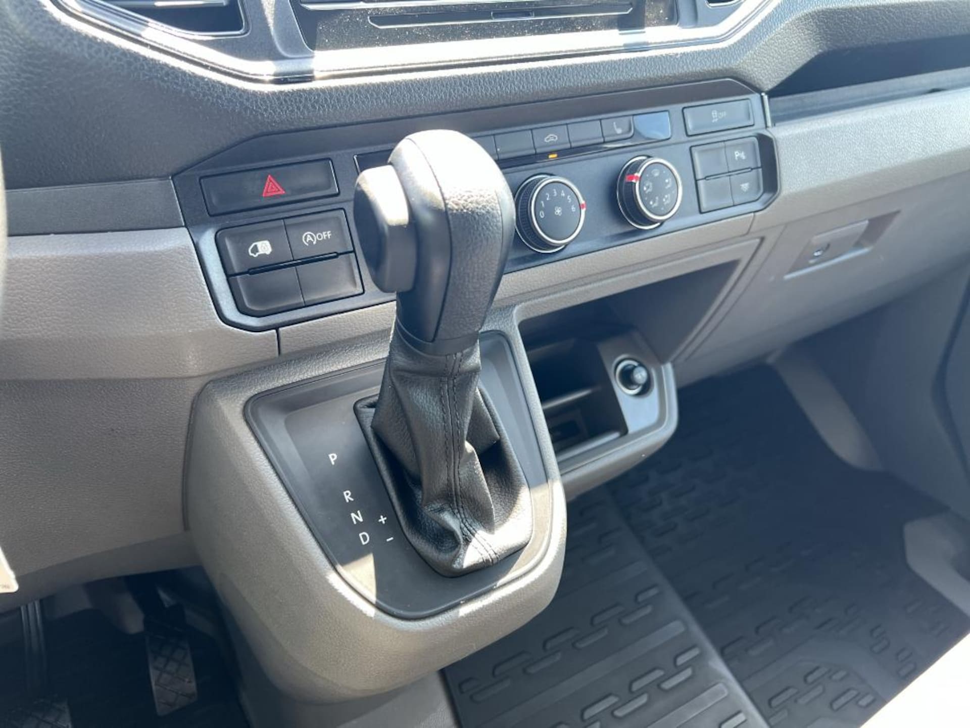 Volkswagen Crafter Kasten mittlerer Radstand