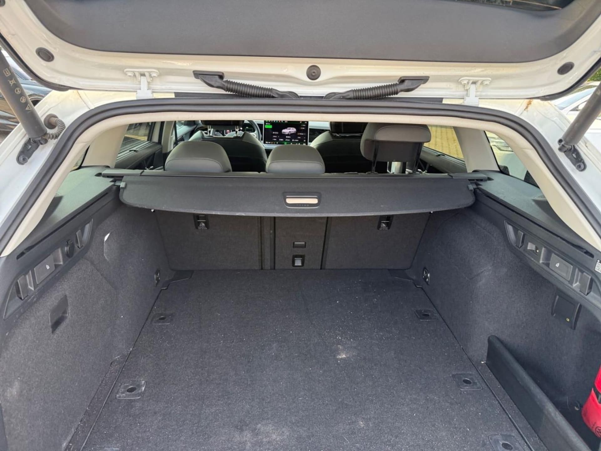 Volkswagen Passat Elegance