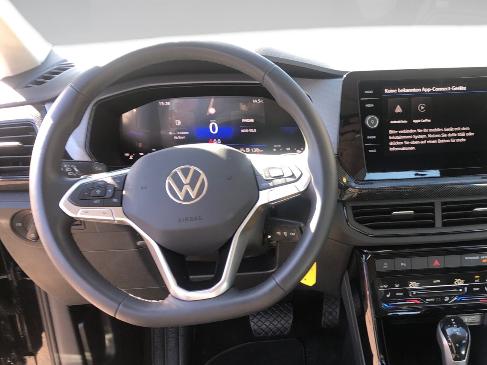 Volkswagen T-Cross – Bild 9