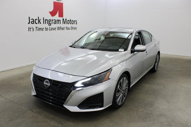 2023 Nissan Altima