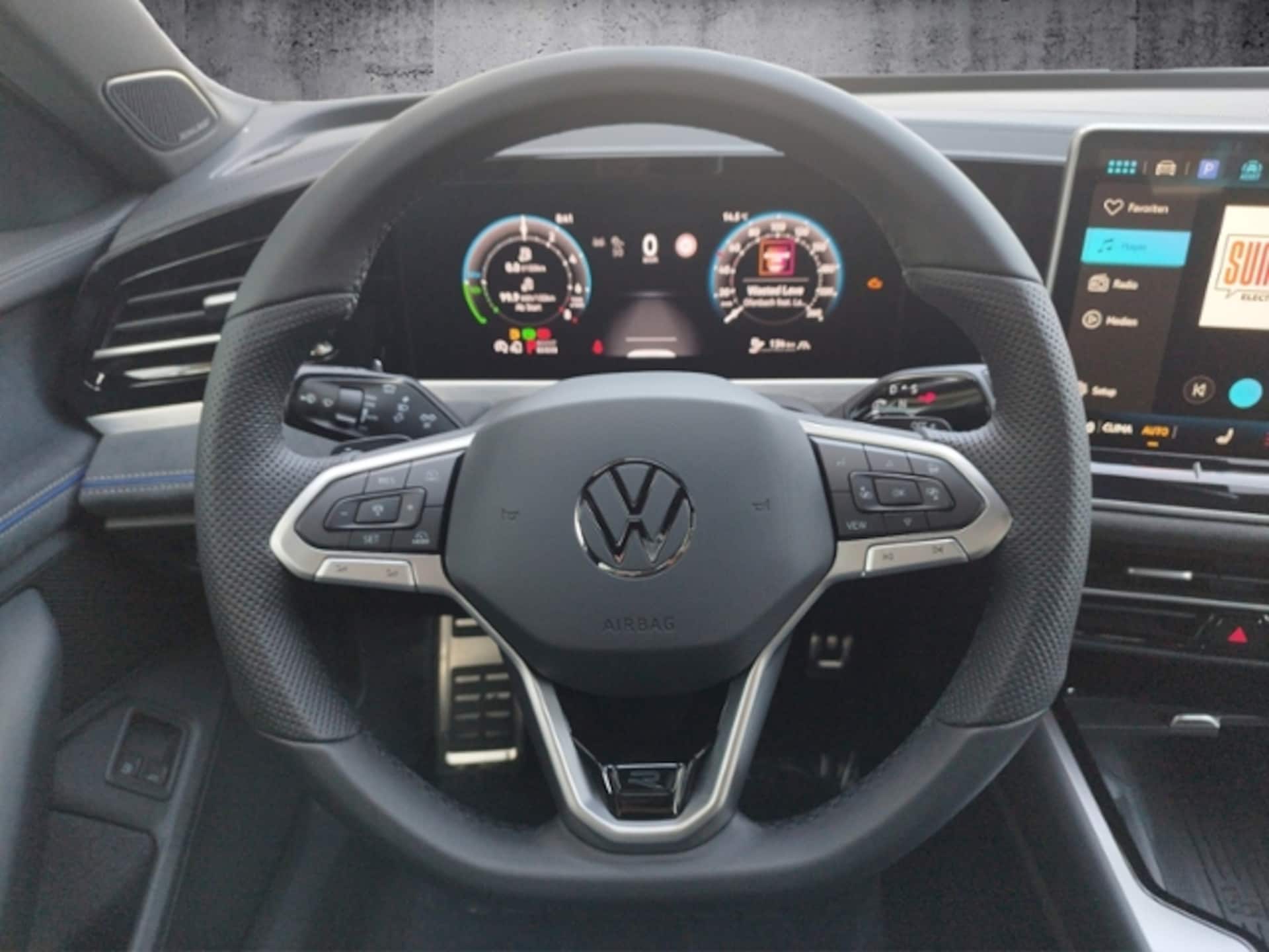 Volkswagen Passat R-Line
