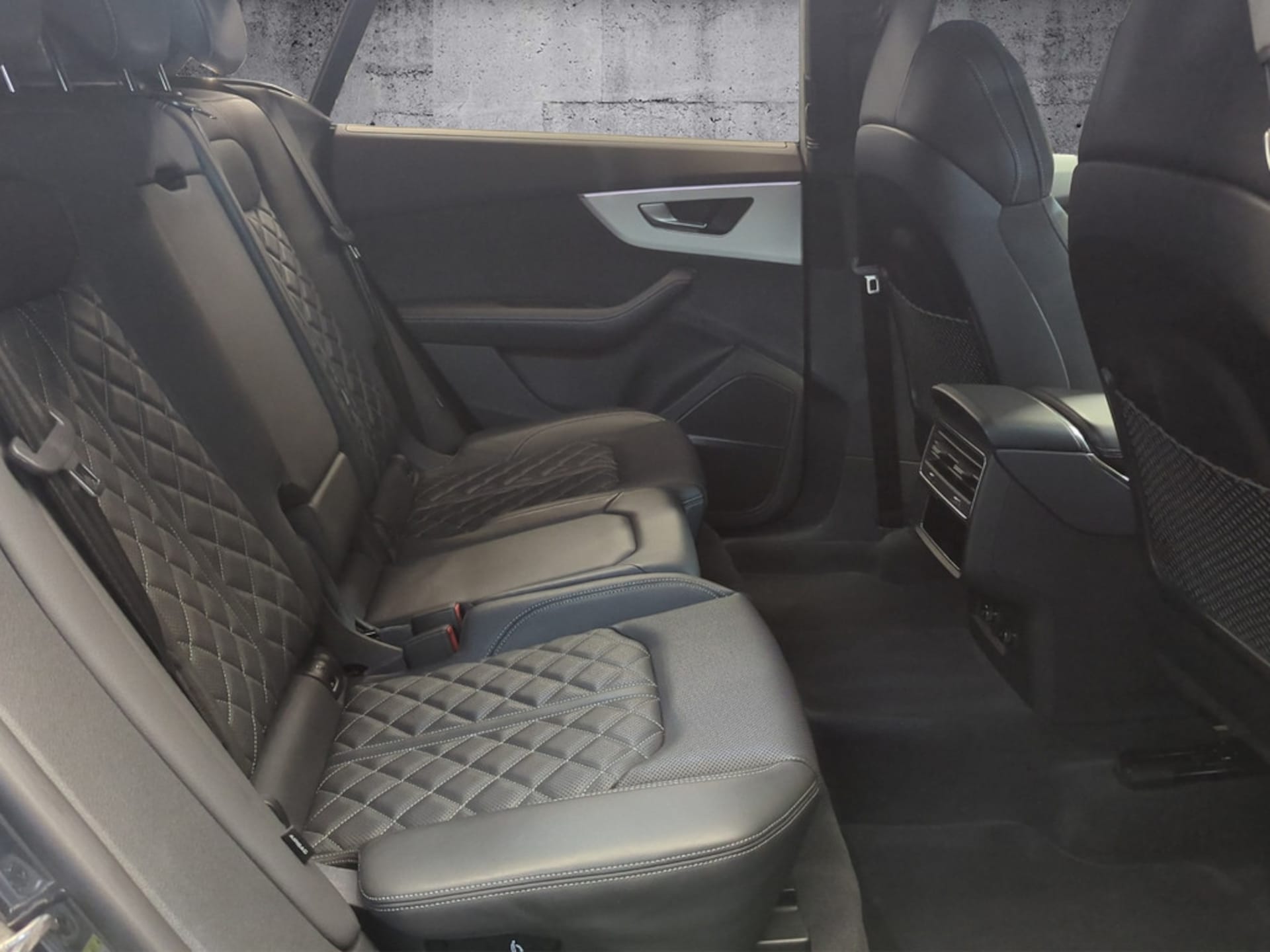 Audi Q8 SUV